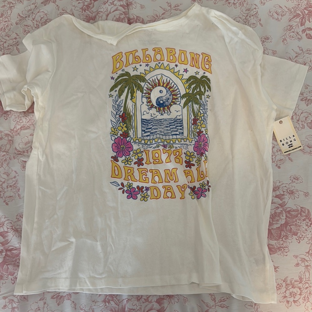 Oversized, Billabong White Graphic T-Shirt